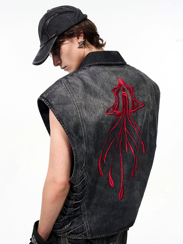 Slanted placket, irregular pleats, jellyfish embroidery, sleeveless camisole vest